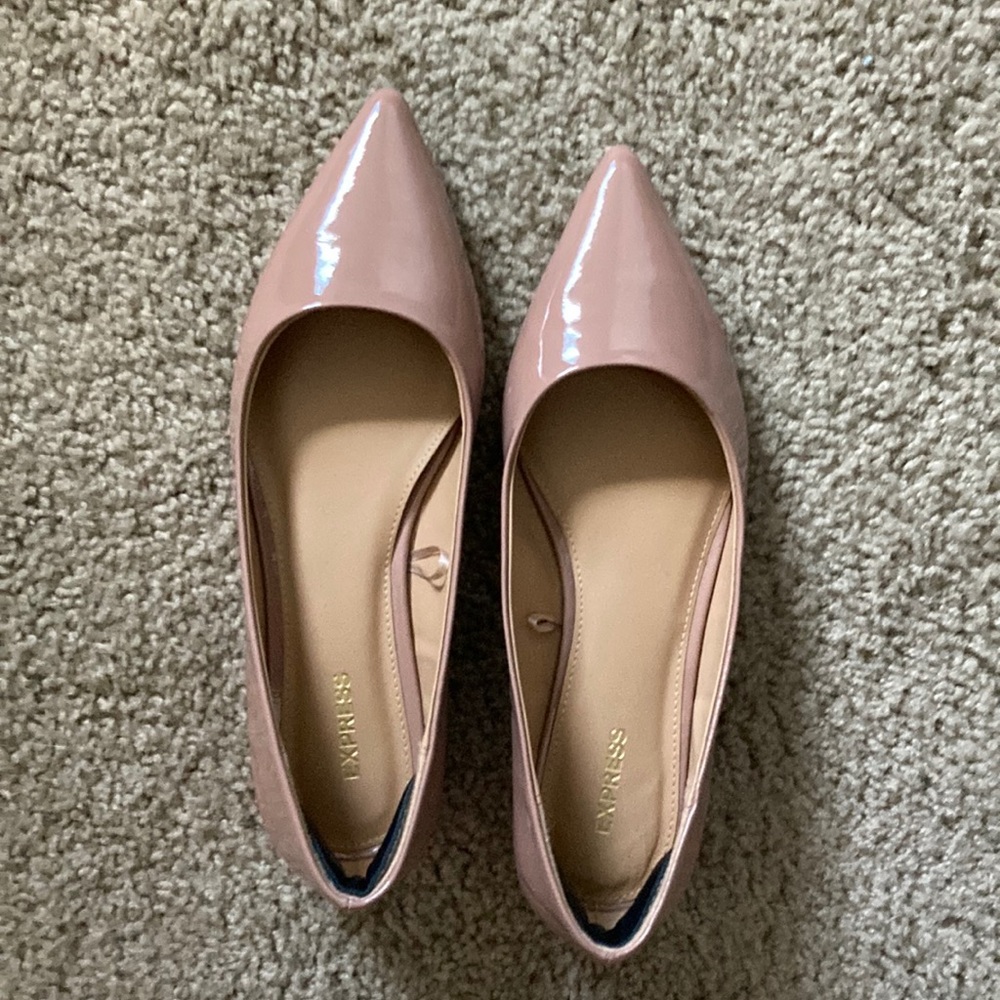 Express nude flats